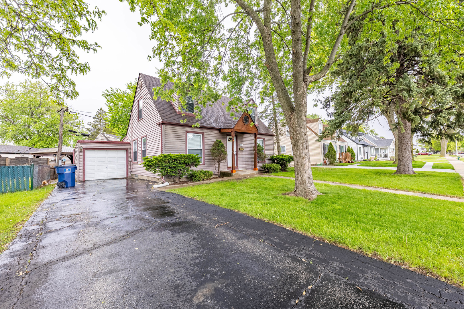 Photo of 2633 Scott Street, Franklin Park, IL 60131