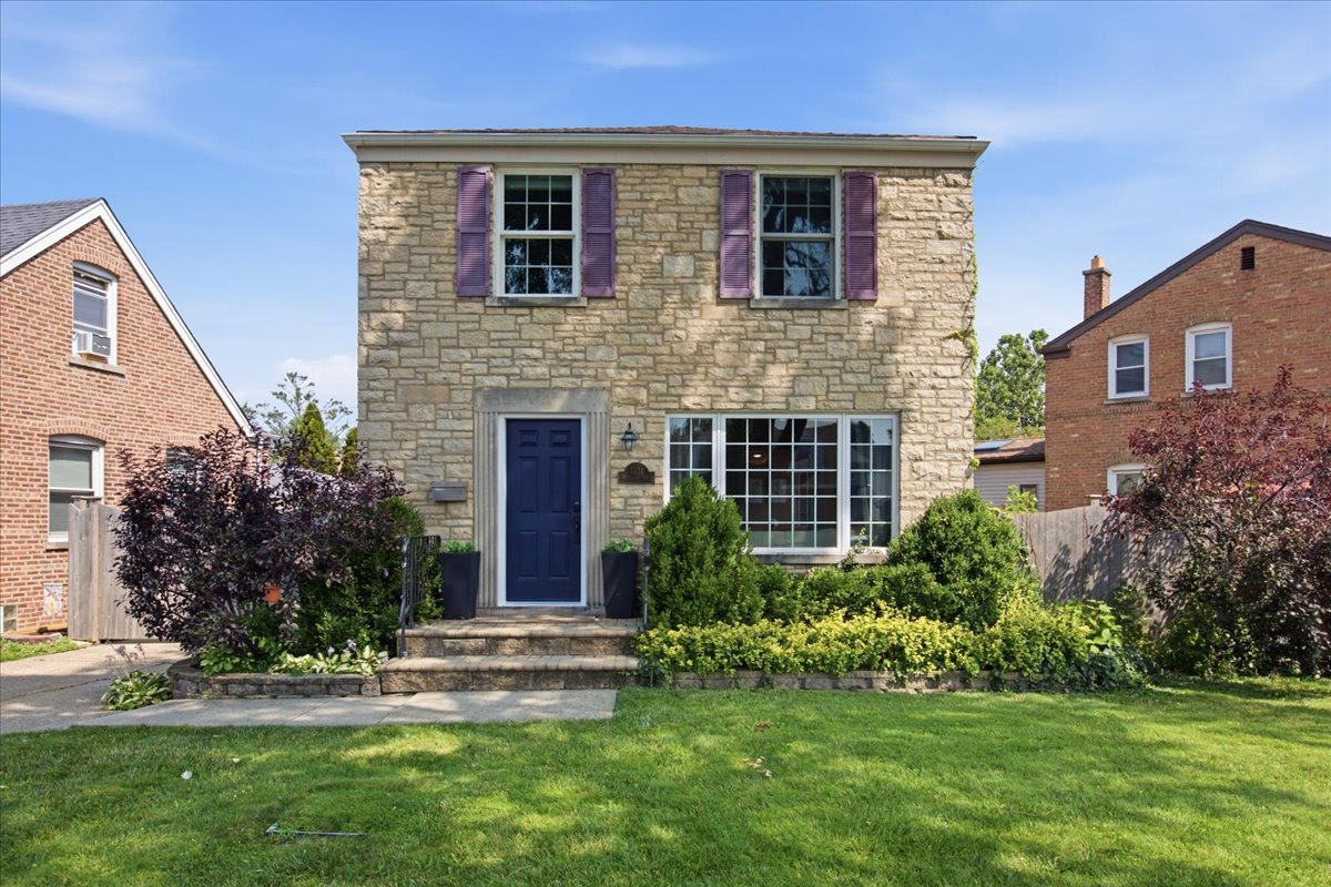 Photo of 7734 W Glenlake Avenue, Chicago, IL 60631