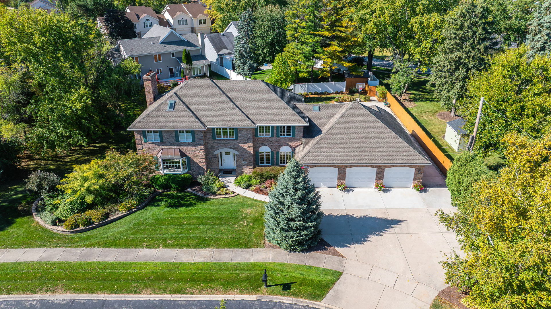 Photo of 1165 Dickens Avenue, Naperville, IL 60563
