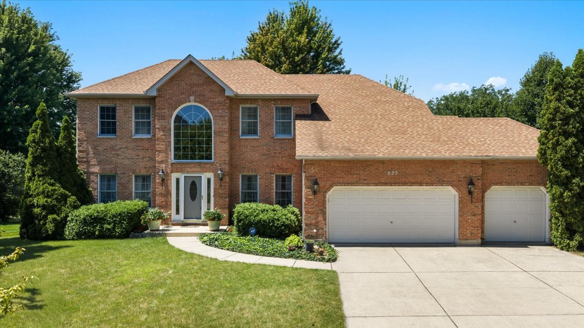 Photo of 833 Pottawatomie Trail, Batavia, IL 60510