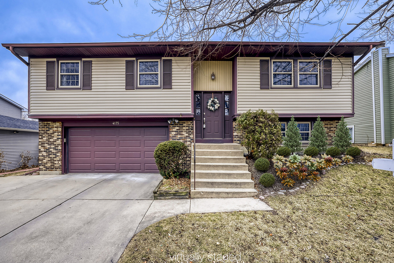 Photo of 4175 Victoria Drive, Hoffman Estates, IL 60192