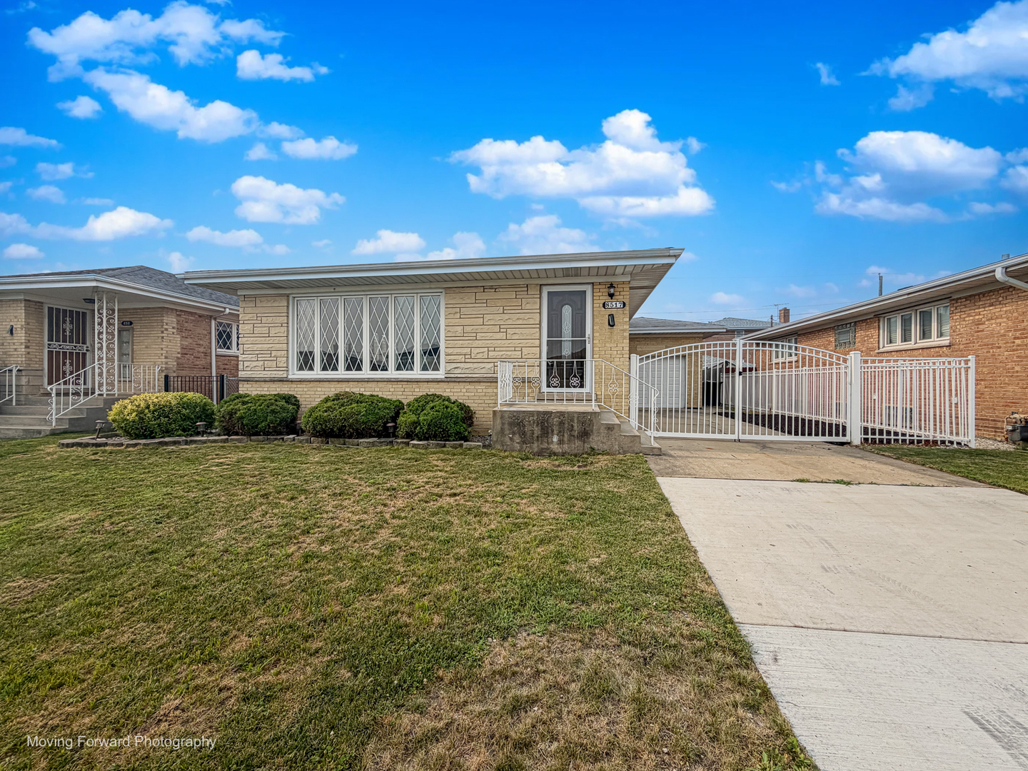 Photo of 8517 W CARMEN Avenue, Chicago, IL 60656