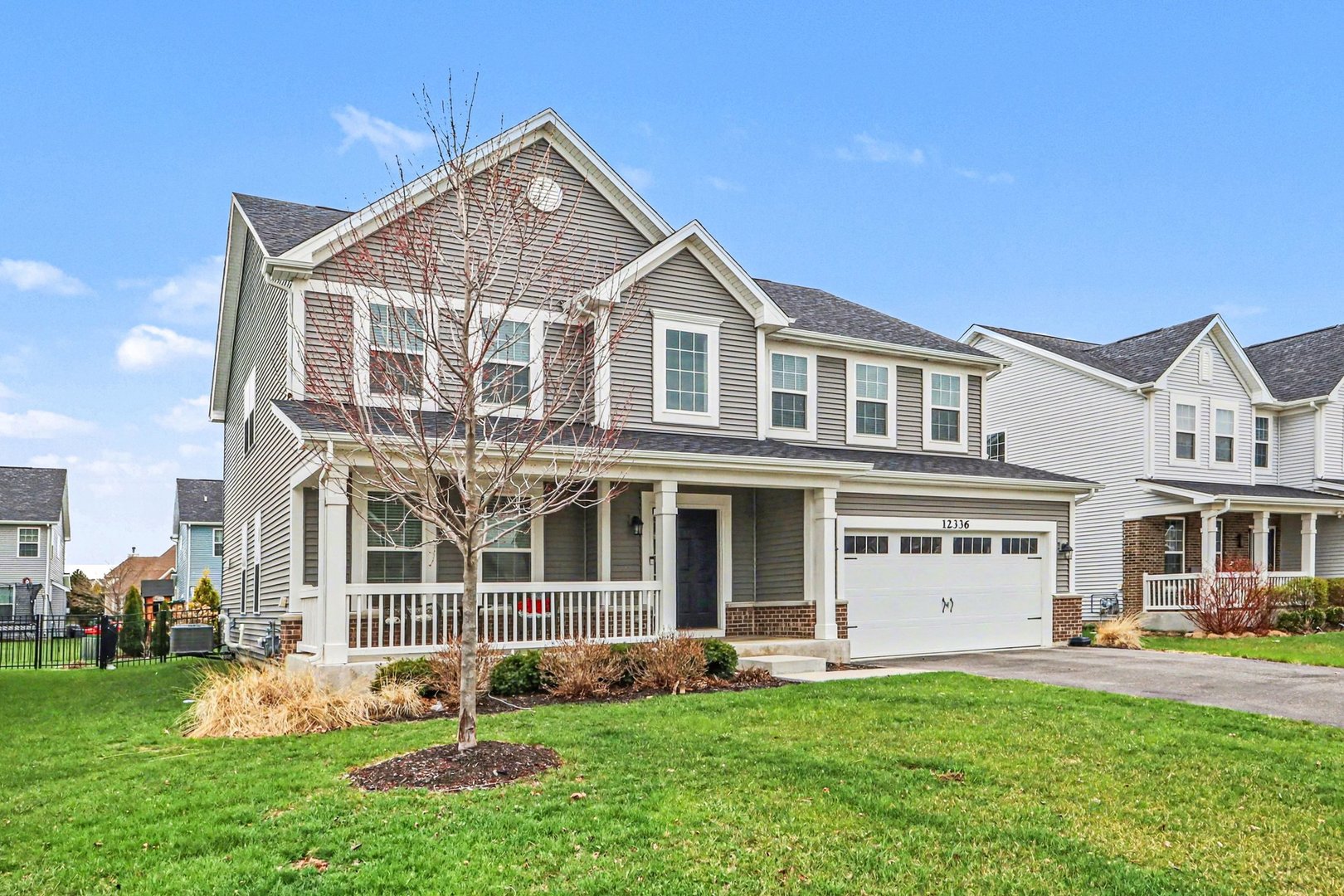 Photo of 12336 S Prairie Ridge Lane, Plainfield, IL 60585