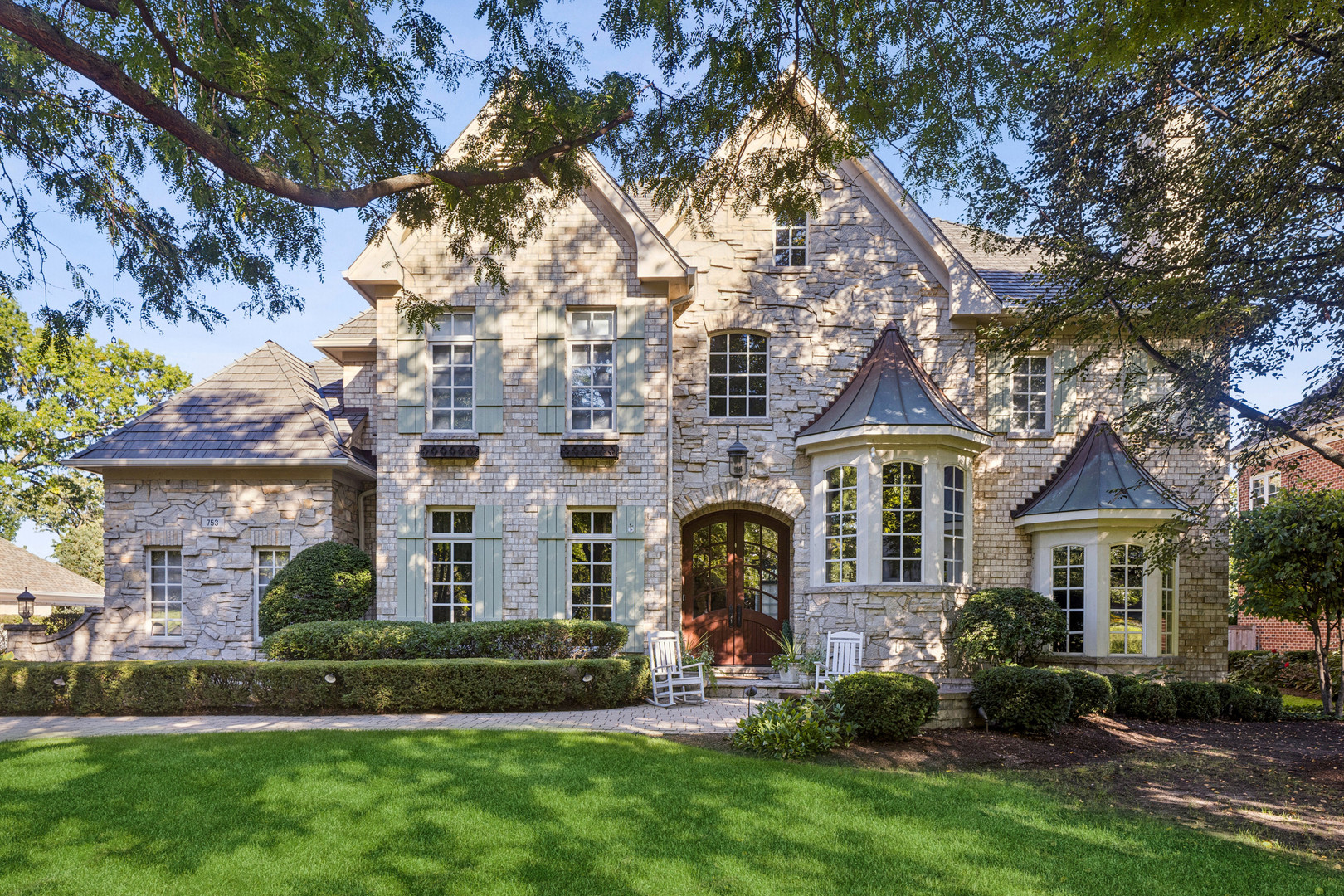 Photo of 753 Wilson Lane, Hinsdale, IL 60521