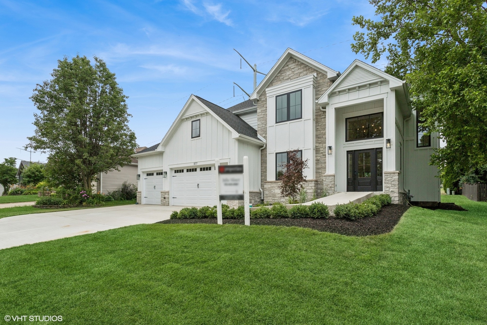 Photo of 877 Wescott Road, Bolingbrook, IL 60440