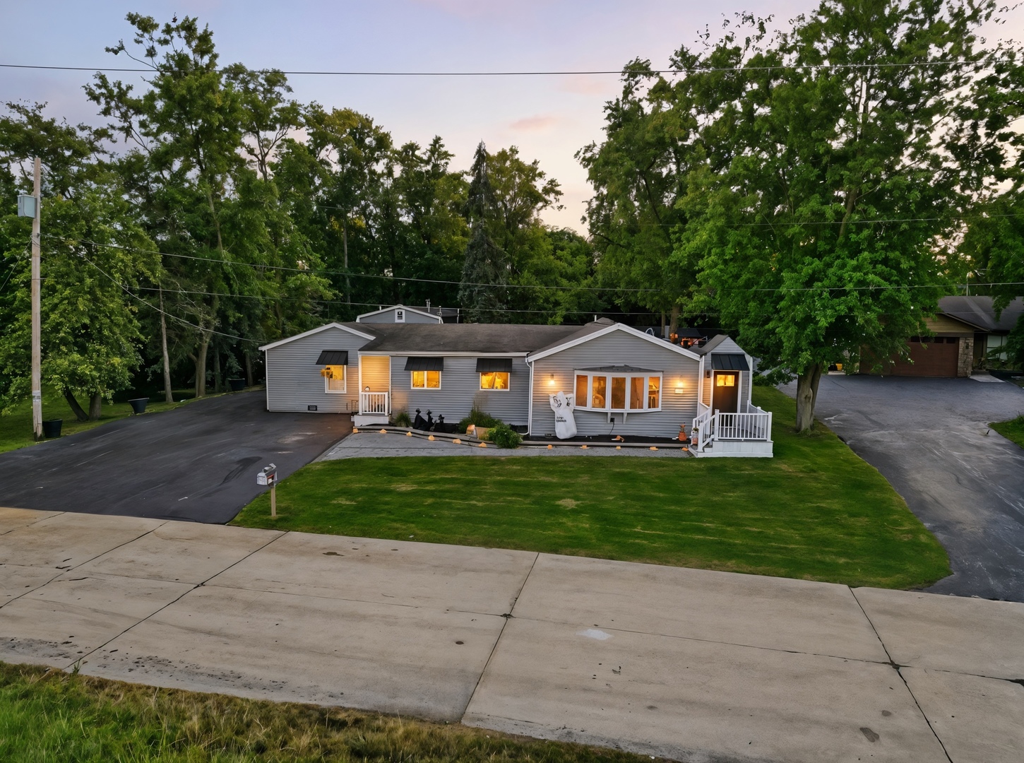 Photo of 16938 Cicero Avenue, Tinley Park, IL 60477