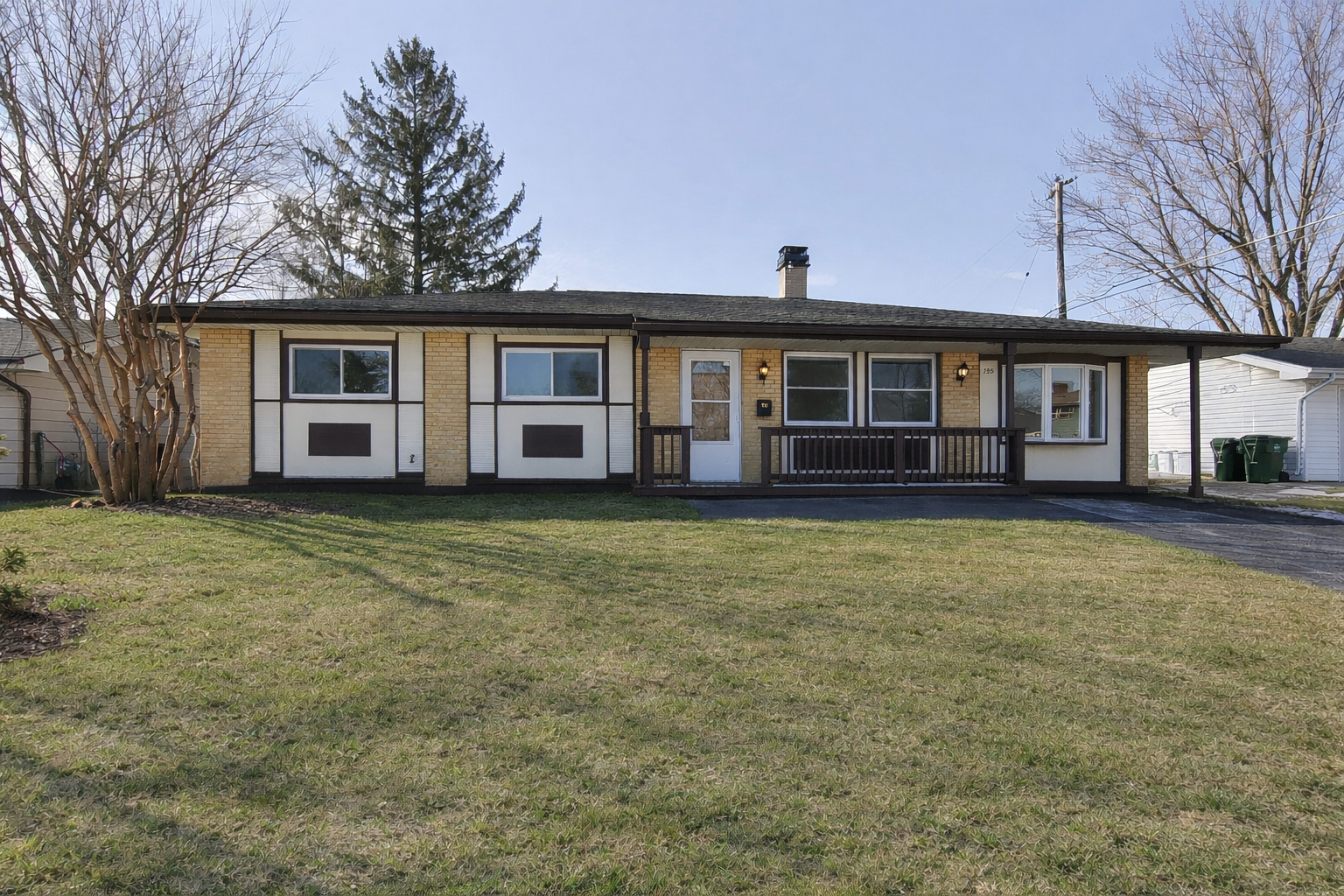 Photo of 755 Cambridge Lane, Hoffman Estates, IL 60169