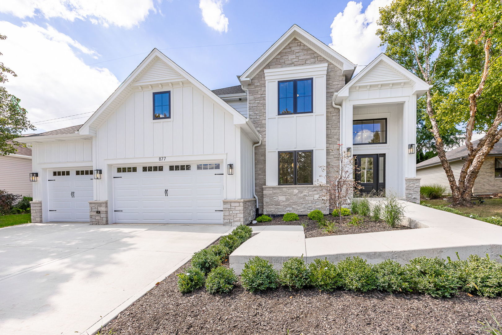 Photo of 877 Wescott Road, Bolingbrook, IL 60440