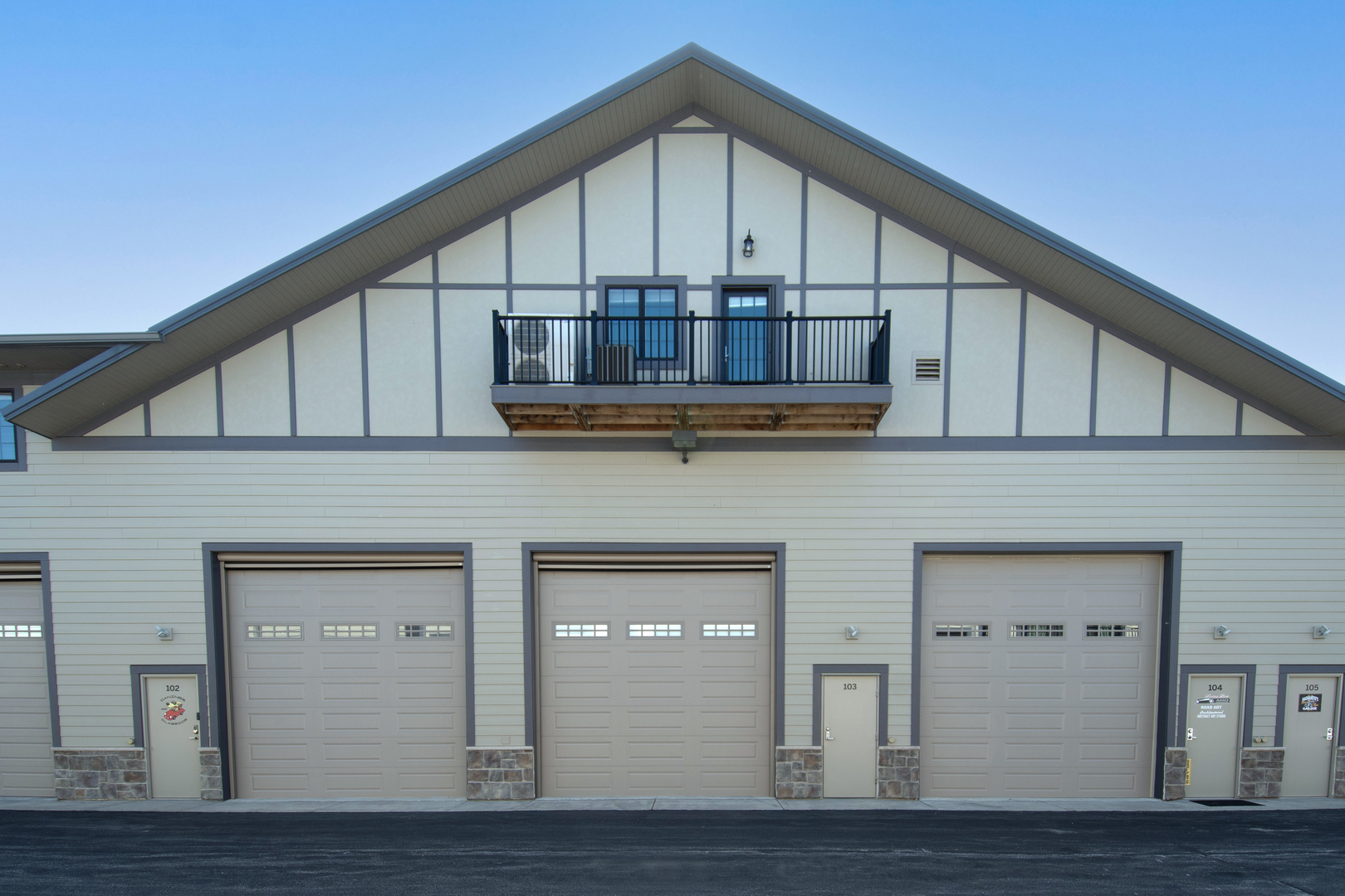 Photo of 2224 Ferry Road, Naperville, IL 60563