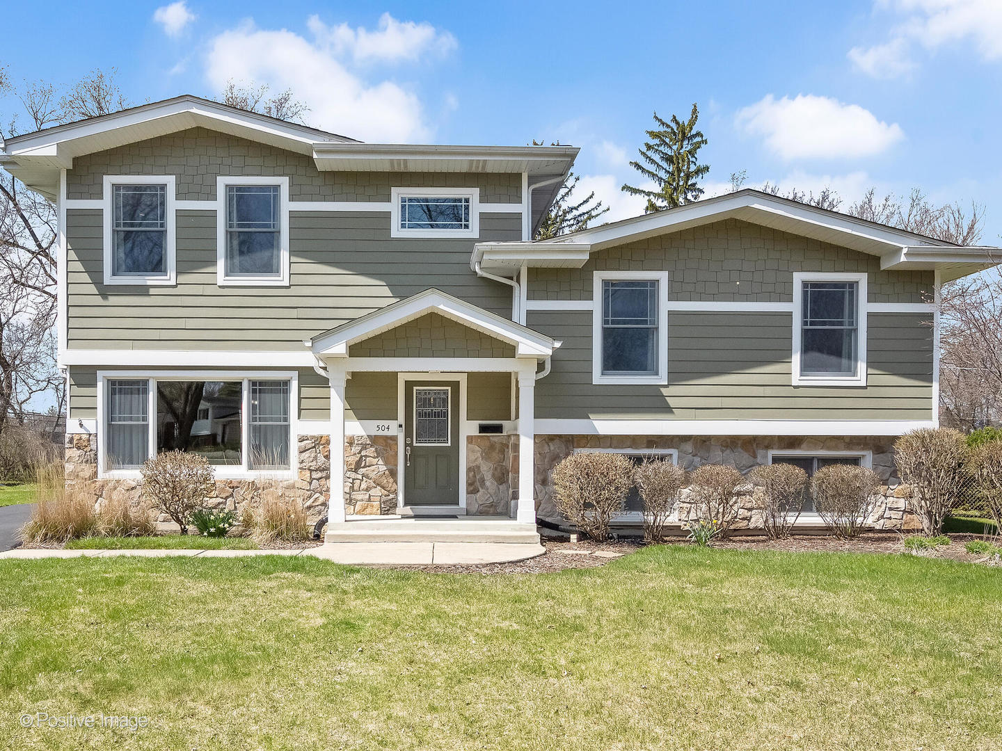 Photo of 504 S Pierce Avenue, Wheaton, IL 60187