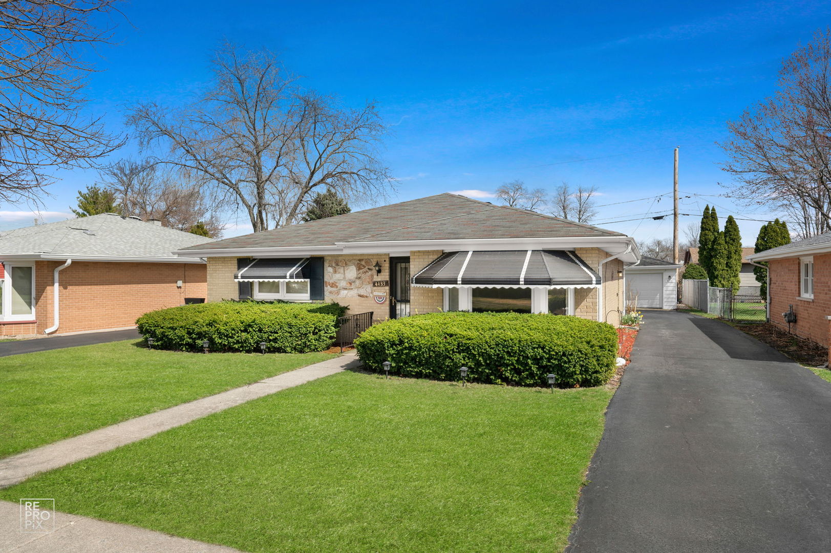 Photo of 4433 Madison Avenue, Brookfield, IL 60513