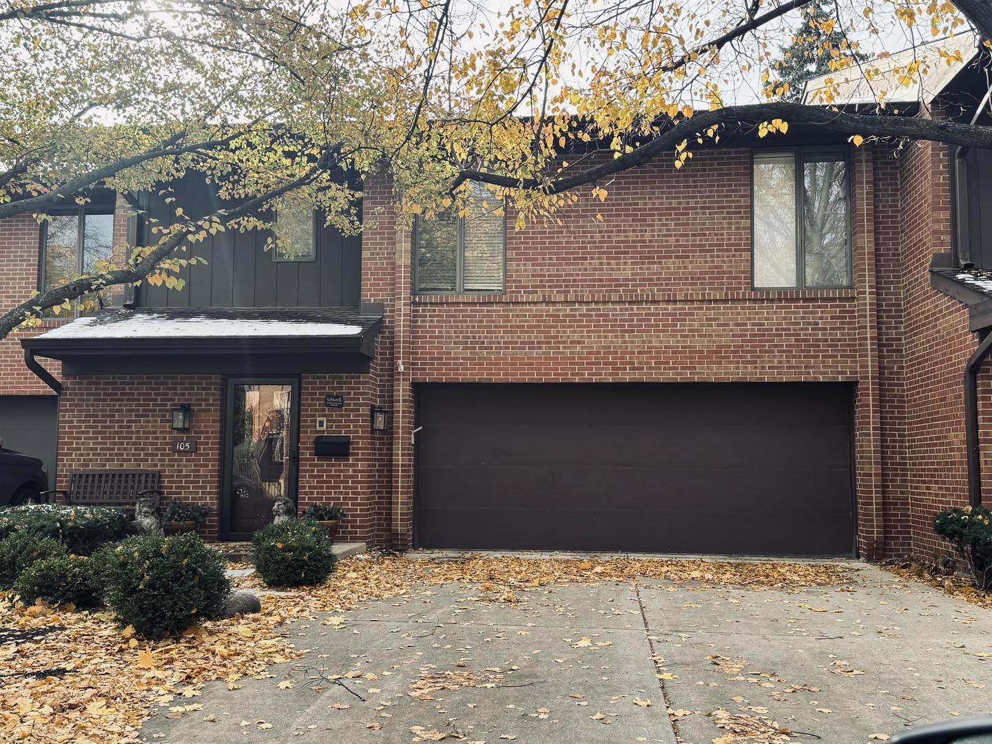 Photo of 105 Astoria Way, Park Ridge, IL 60068