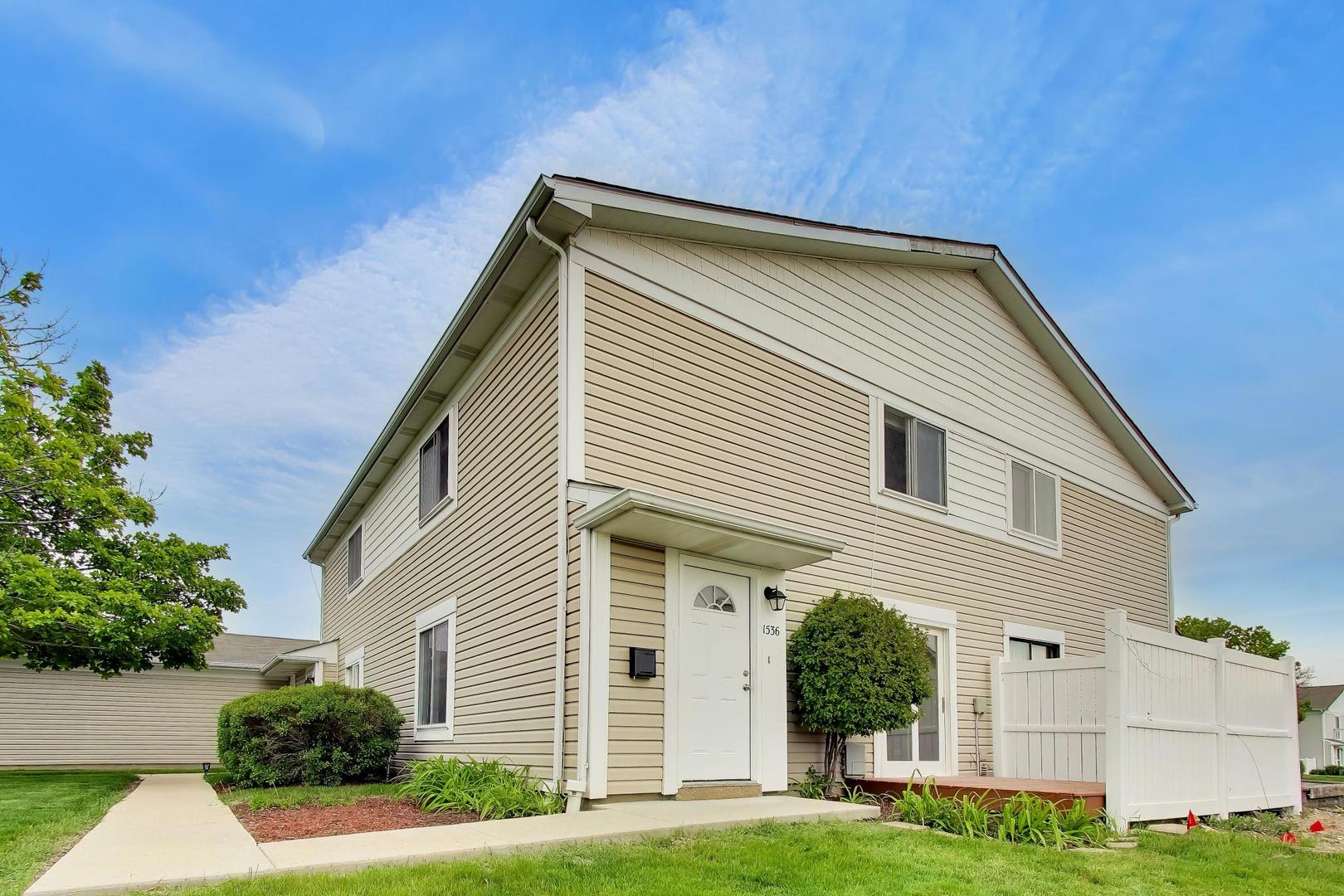 Photo of 1536 Cornell Circle, Hoffman Estates, IL 60169