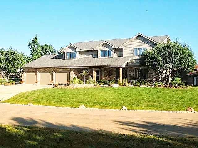 Photo of 12701 W Oak Valley Trail, Homer Glen, IL 60491