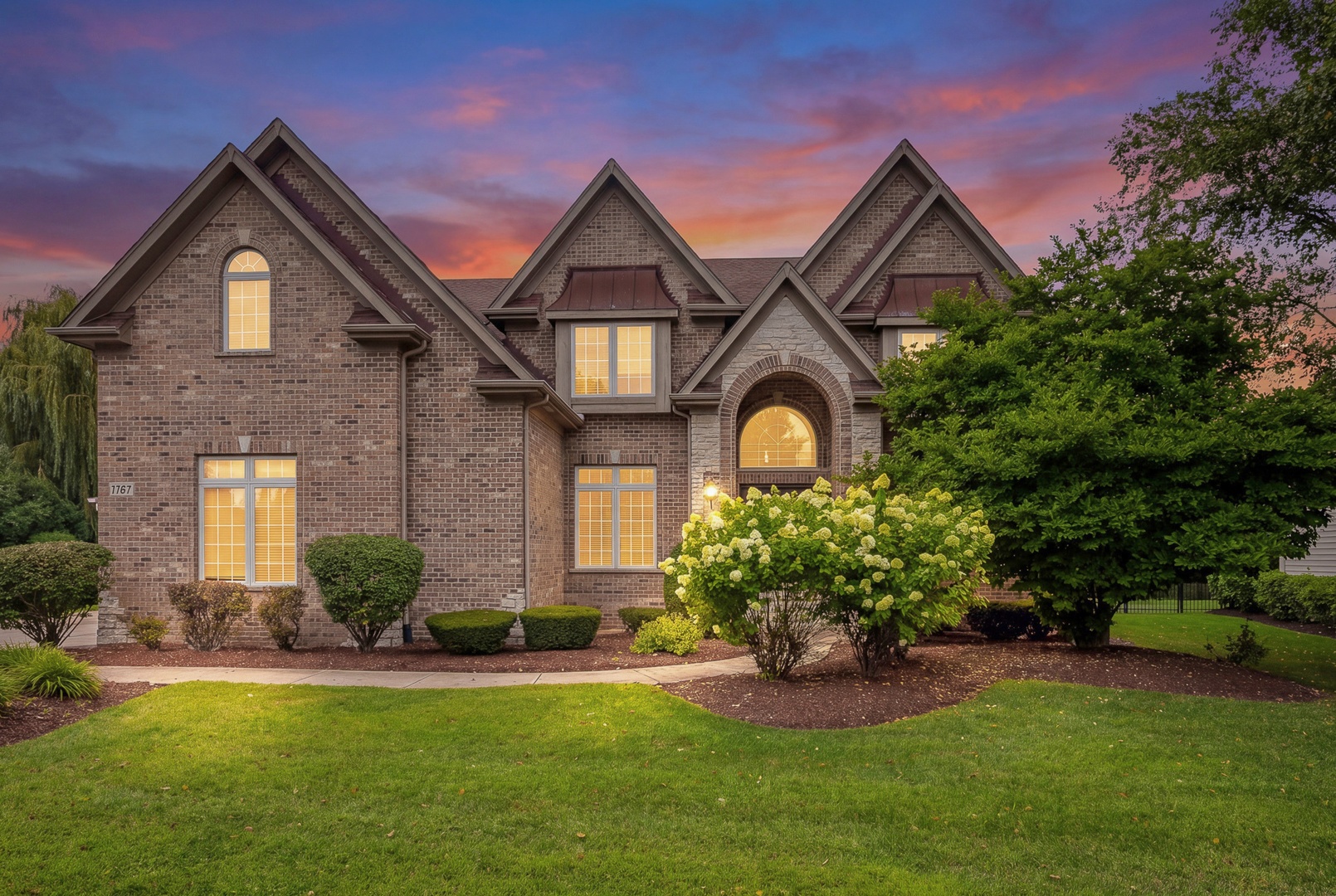 Photo of 4767 Sassafras Lane, Naperville, IL 60564
