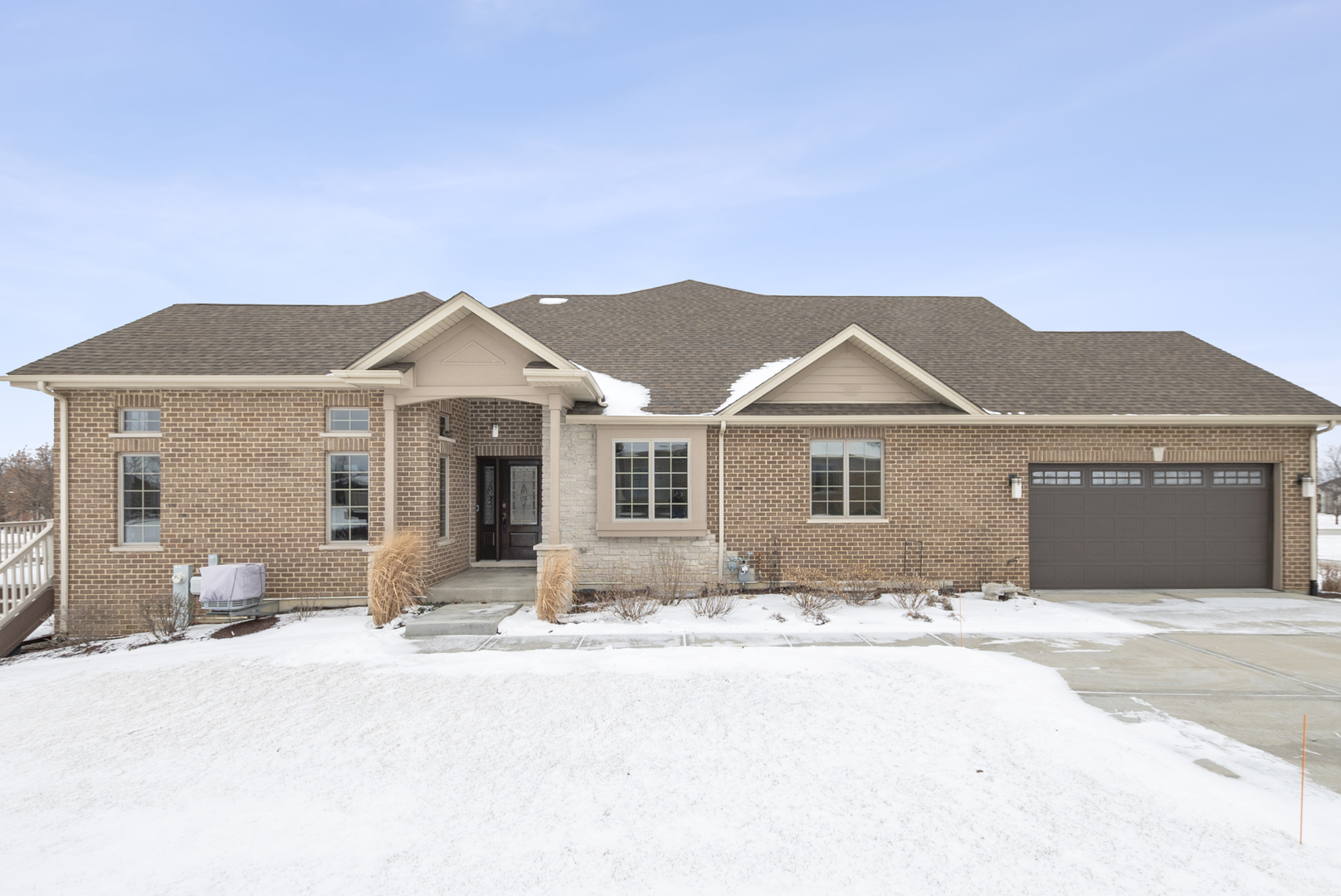 Photo of 9175 Holland Harbor Circle, Frankfort, IL 60423