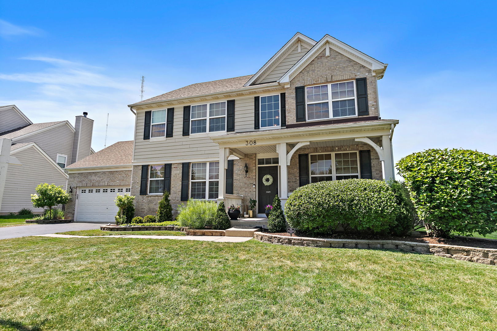 Photo of 308 Buffalo Drive, Elgin, IL 60124