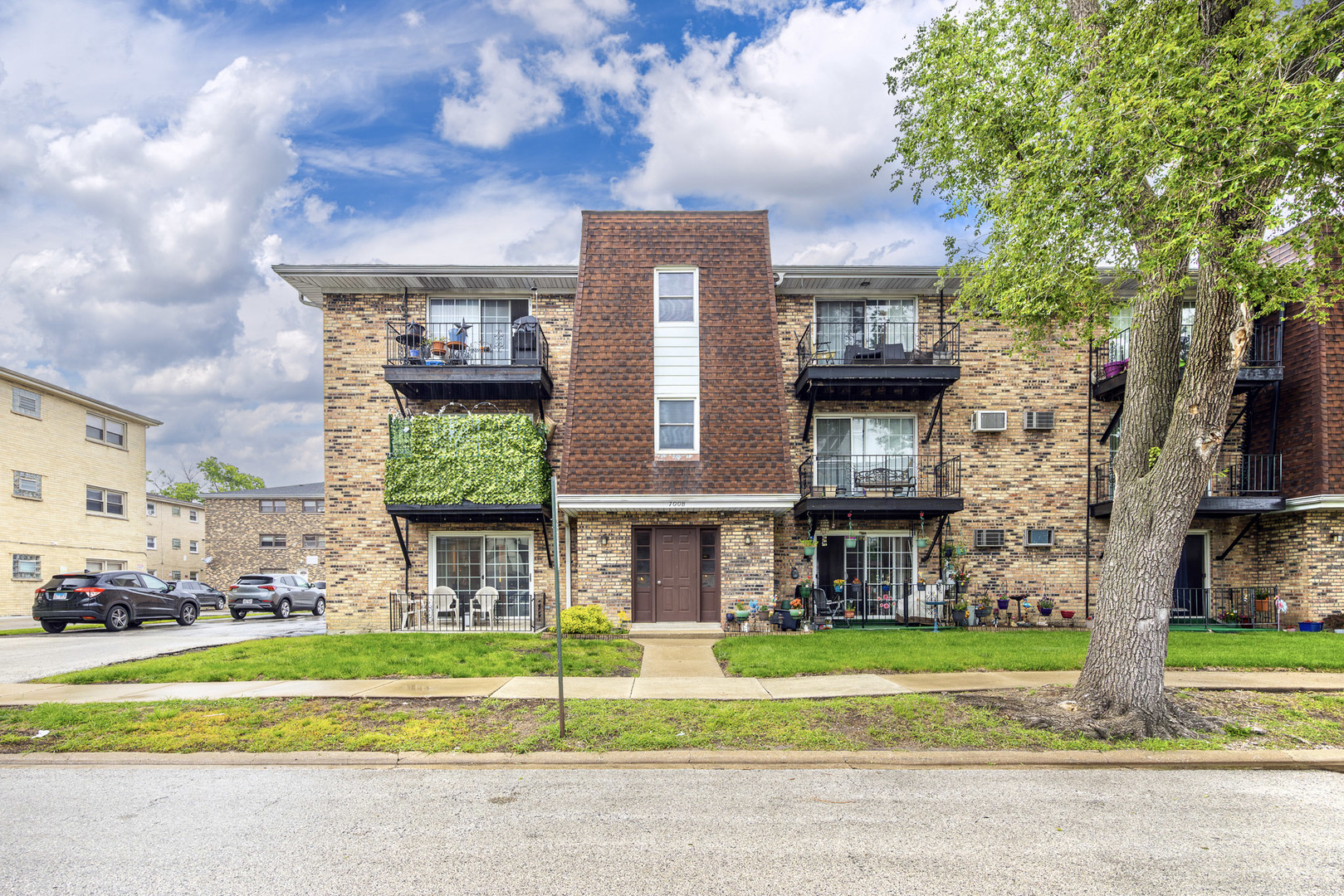 Photo of 7008 Oconnell Drive, Chicago Ridge, IL 60415