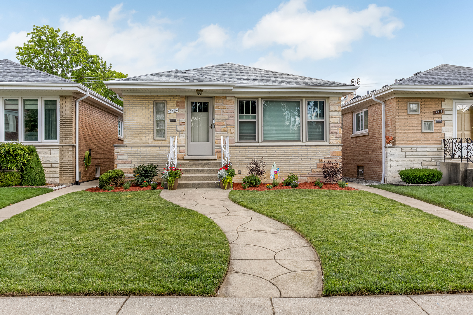 Photo of 5815 N Oketo Avenue, Chicago, IL 60631