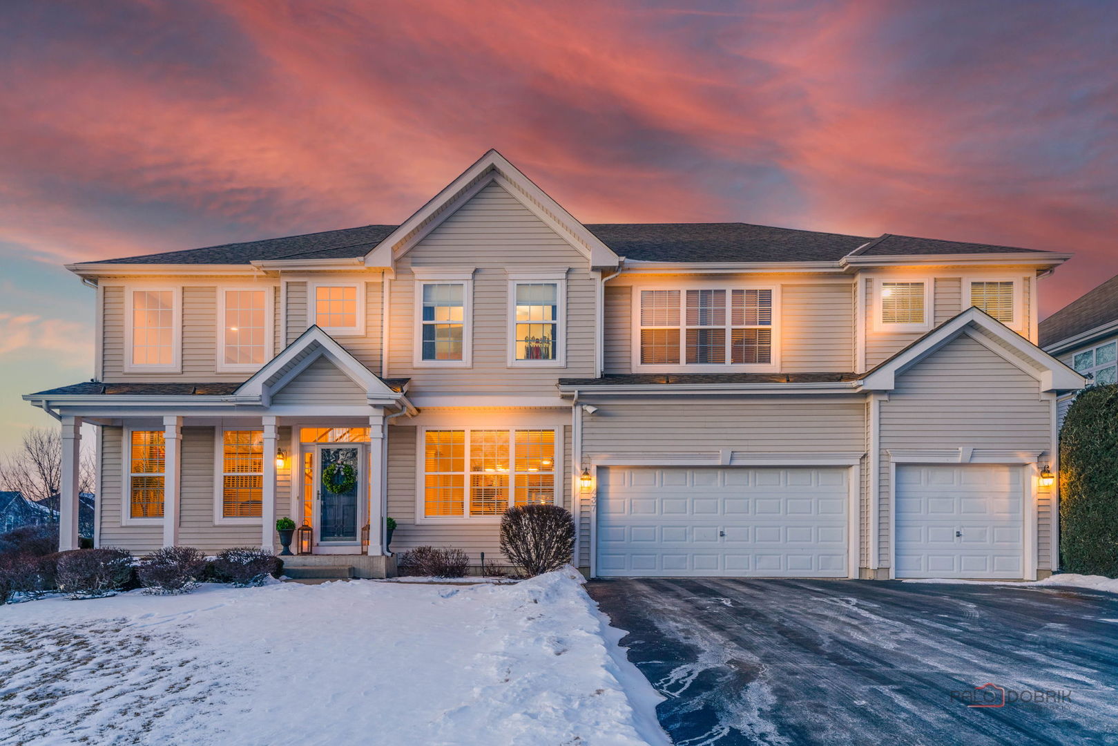 Photo of 437 Red Cedar Road, Lake Villa, IL 60046