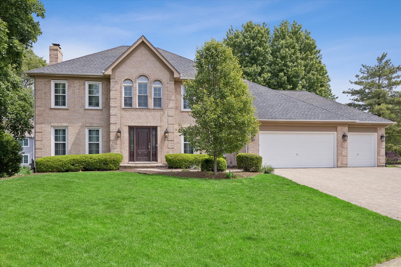 Photo of 877 Stillwell Court, Wheaton, IL 60189