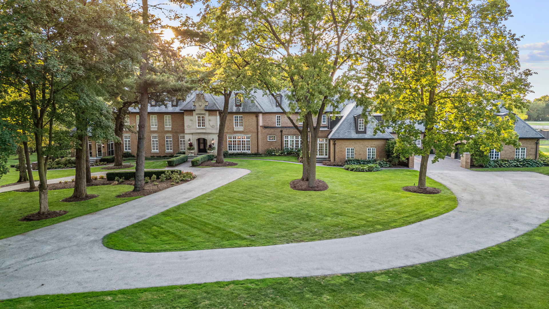Photo of 5021 Minkler Road, Yorkville, IL 60560