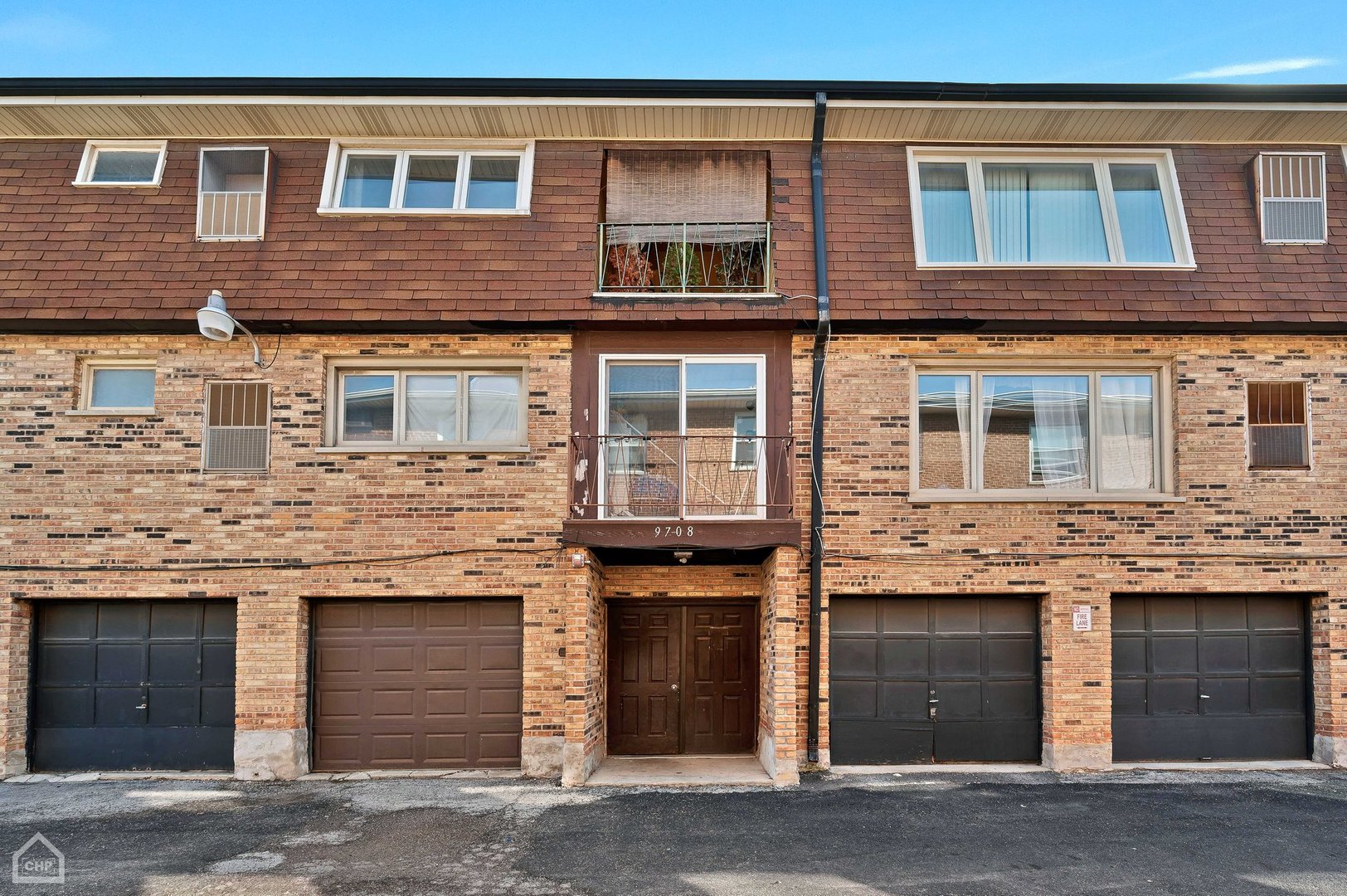 Photo of 9708 Nottingham Avenue, Chicago Ridge, IL 60415