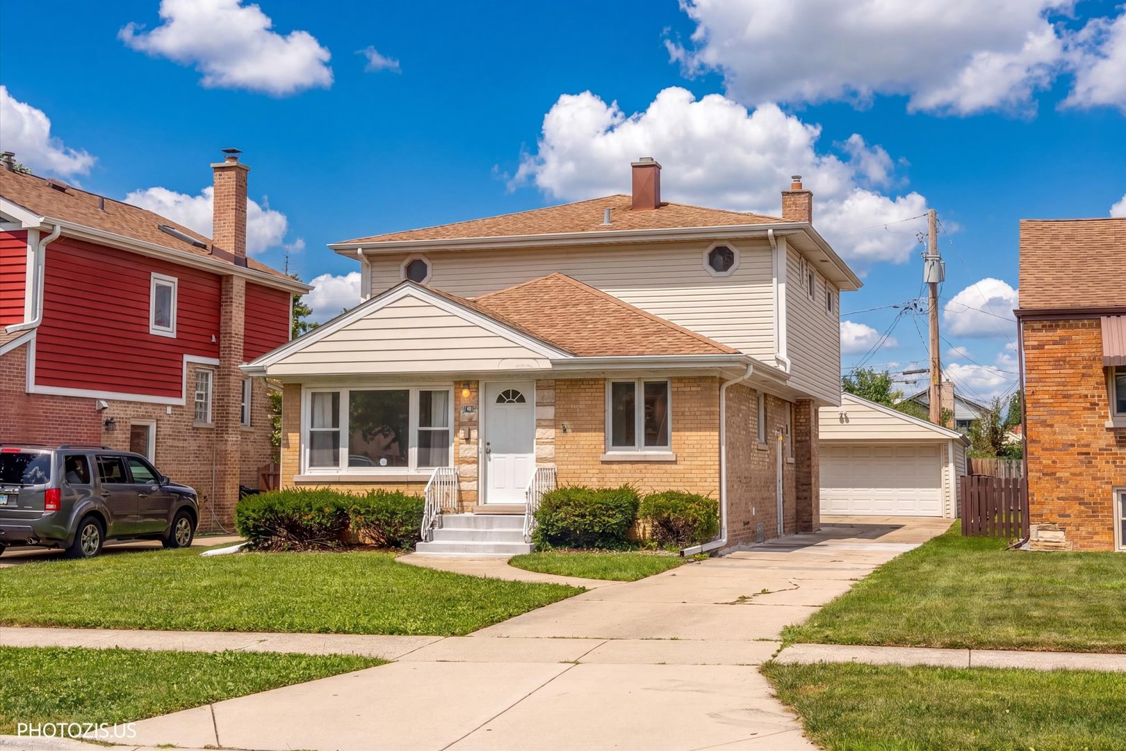 Photo of 7408 W Argyle Street, Harwood Heights, IL 60706