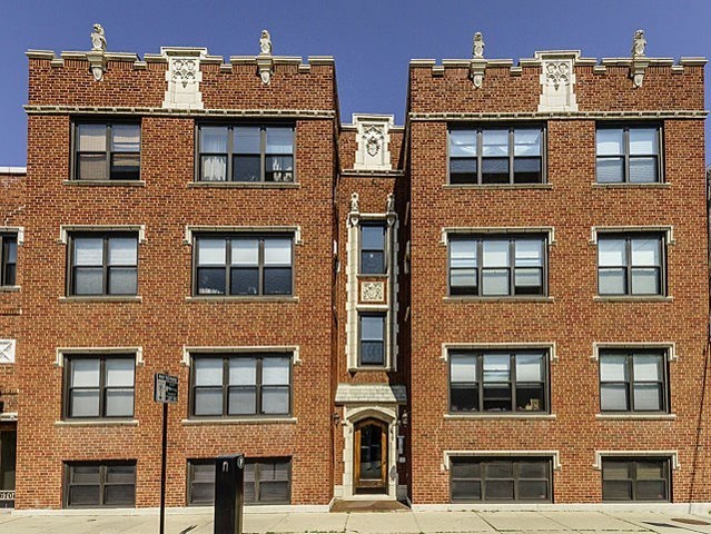 Photo of 6710 N Oliphant Avenue, Chicago, IL 60631