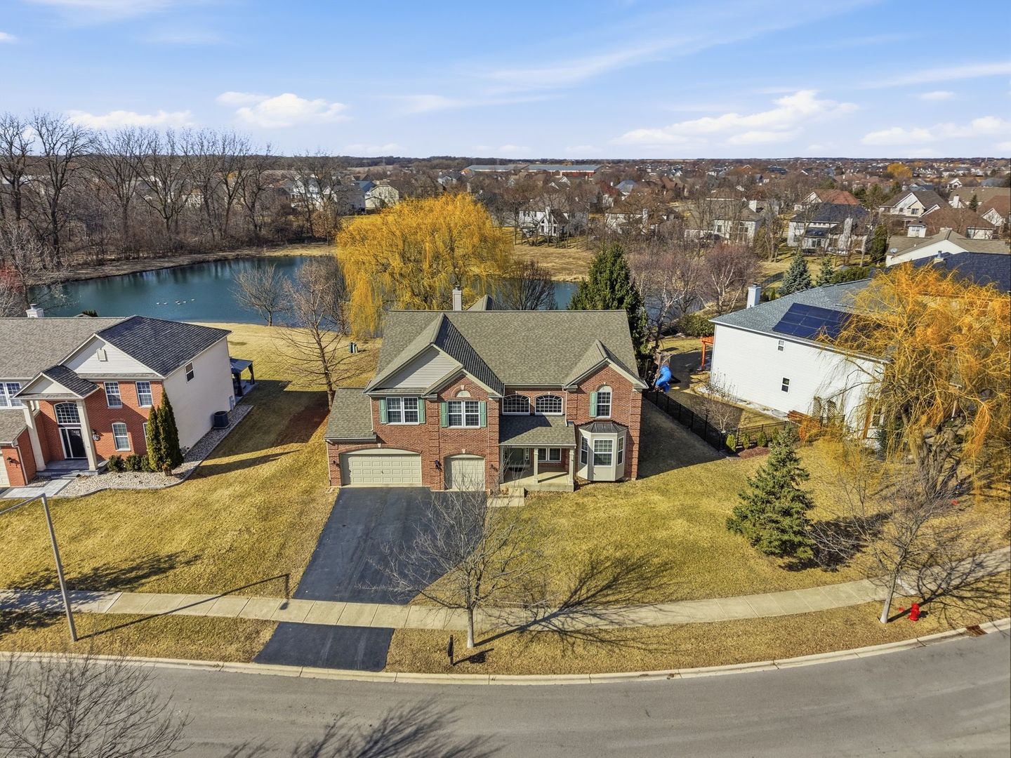 Photo of 12312 BLUE IRIS Lane, Plainfield, IL 60585