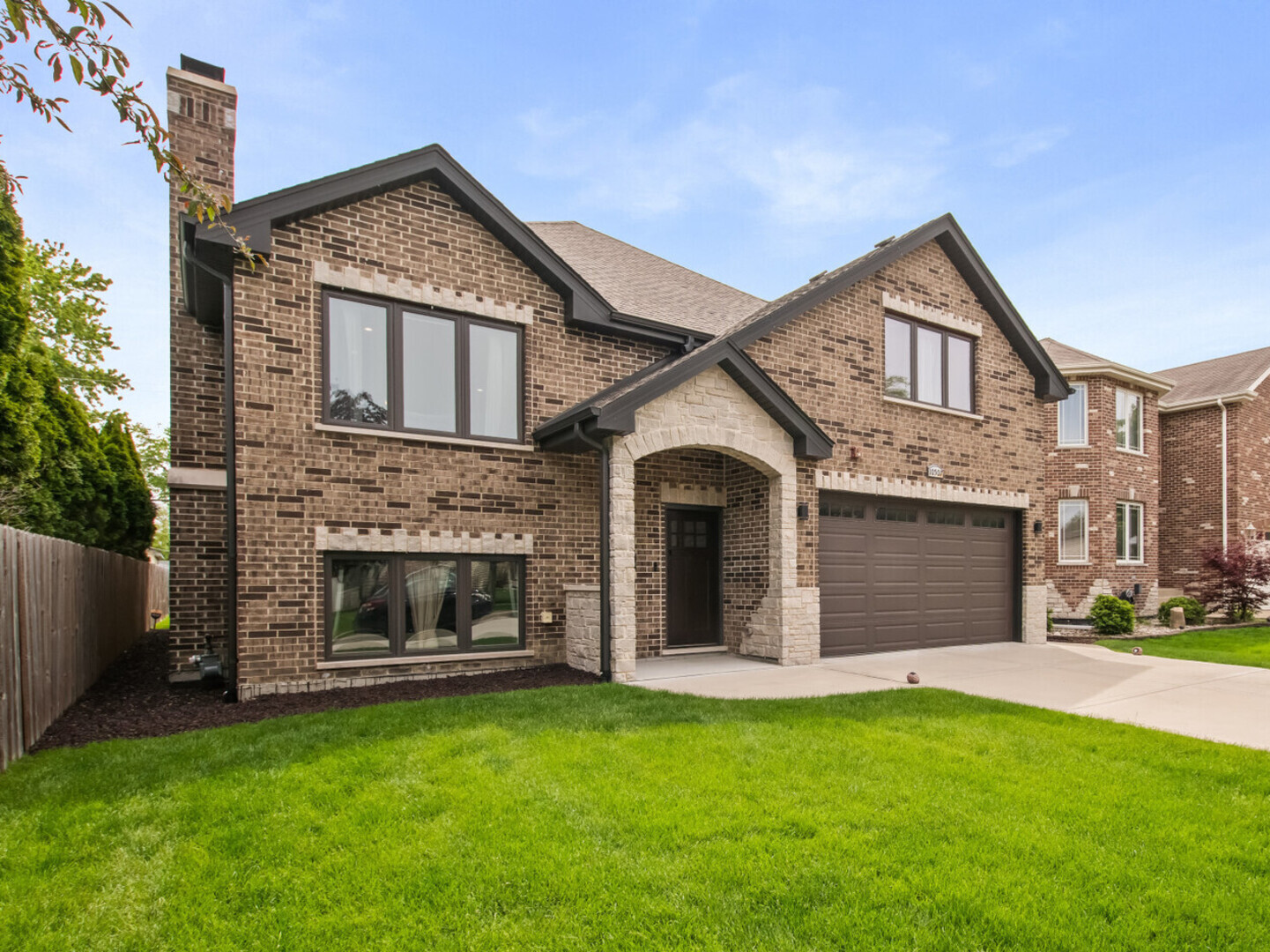 Photo of 10507 Oxford Avenue, Chicago Ridge, IL 60415