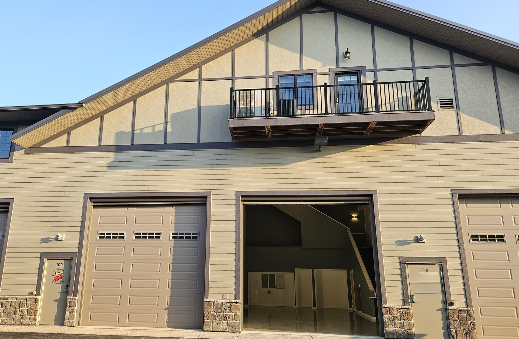 Photo of 2224 Ferry Road, Naperville, IL 60563