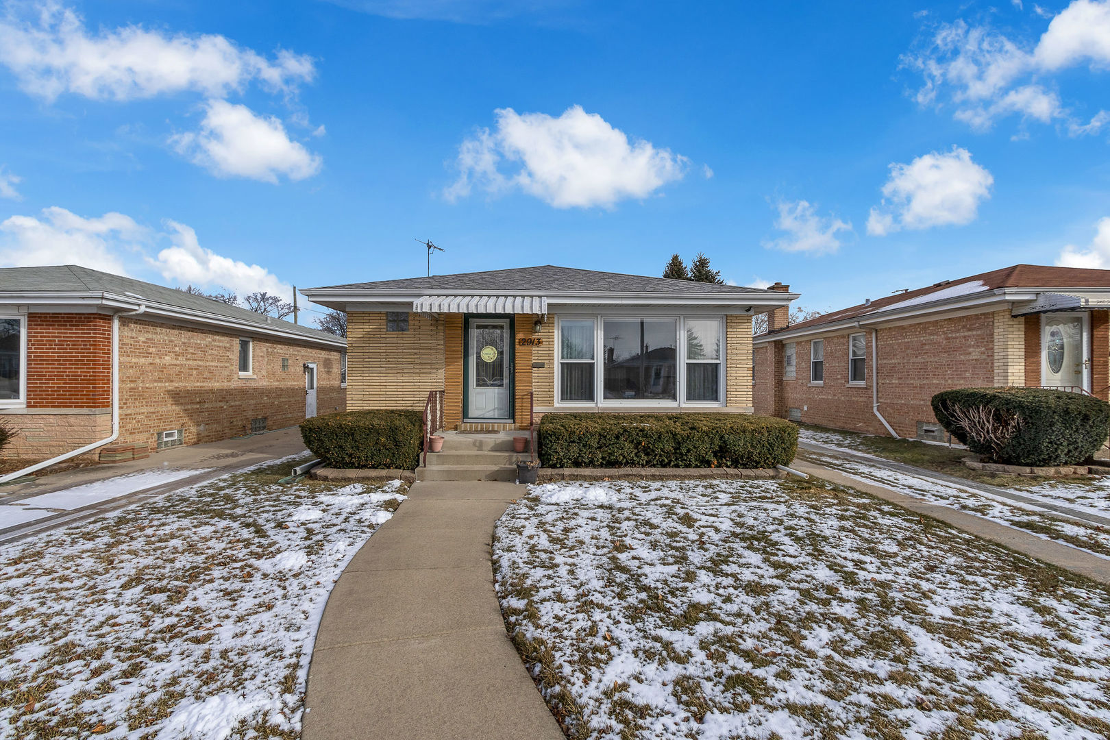 Photo of 2913 Sarah Street, Franklin Park, IL 60131
