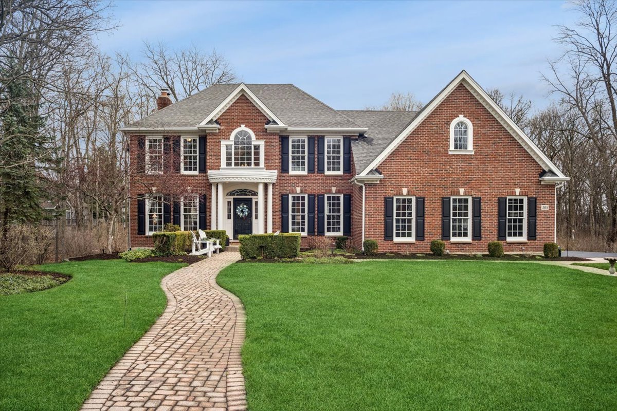 Photo of 504 Oxmoor Court, St. Charles, IL 60175