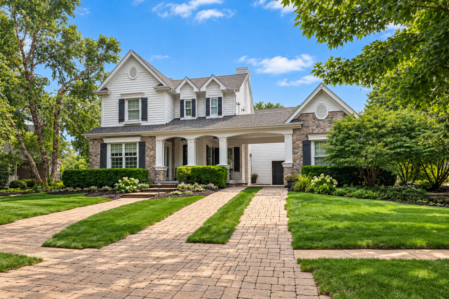 Photo of 1925 Eisenhower Lane, Bolingbrook, IL 60490
