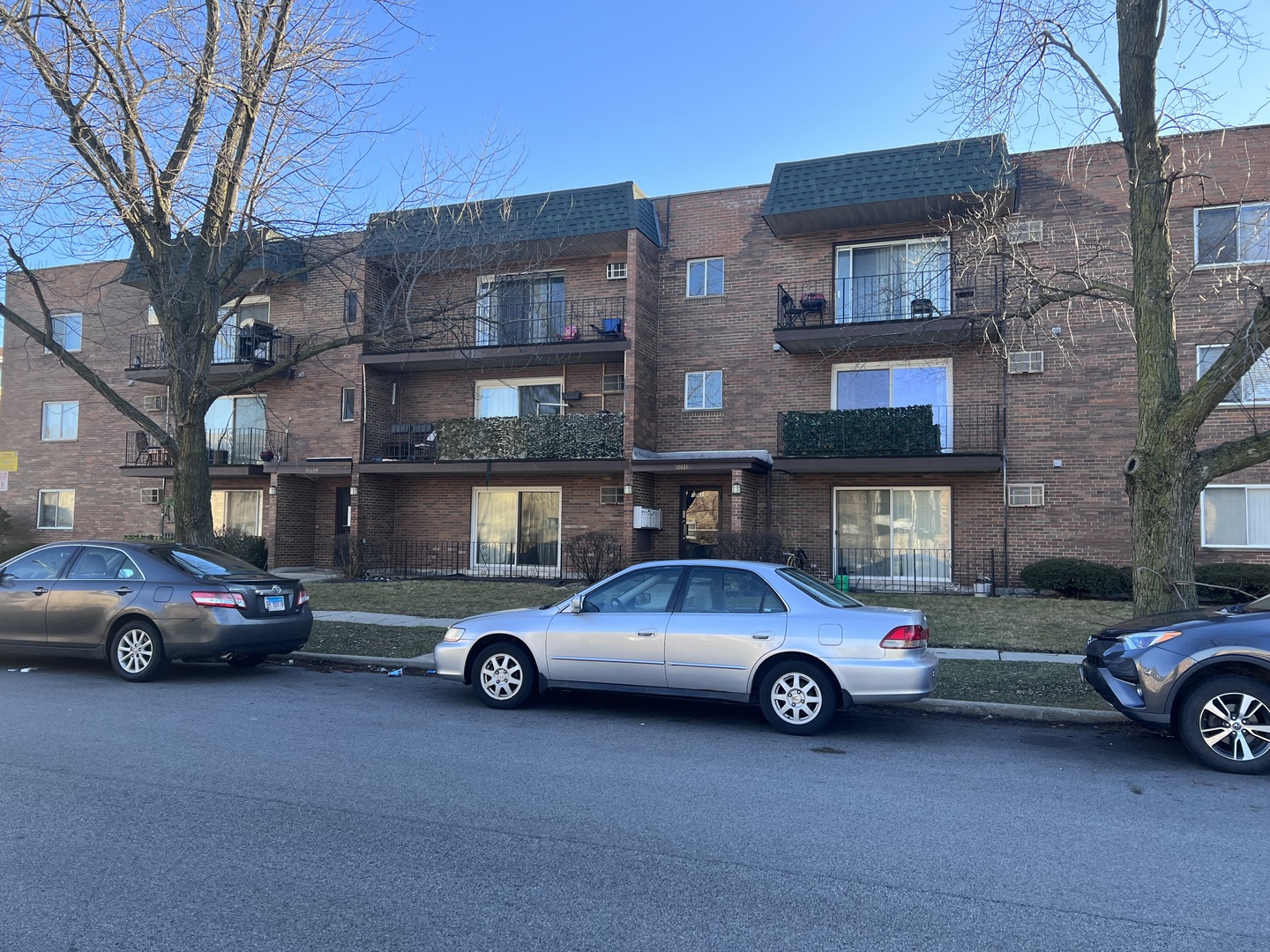 Photo of 10611 Parkside Avenue, Chicago Ridge, IL 60415