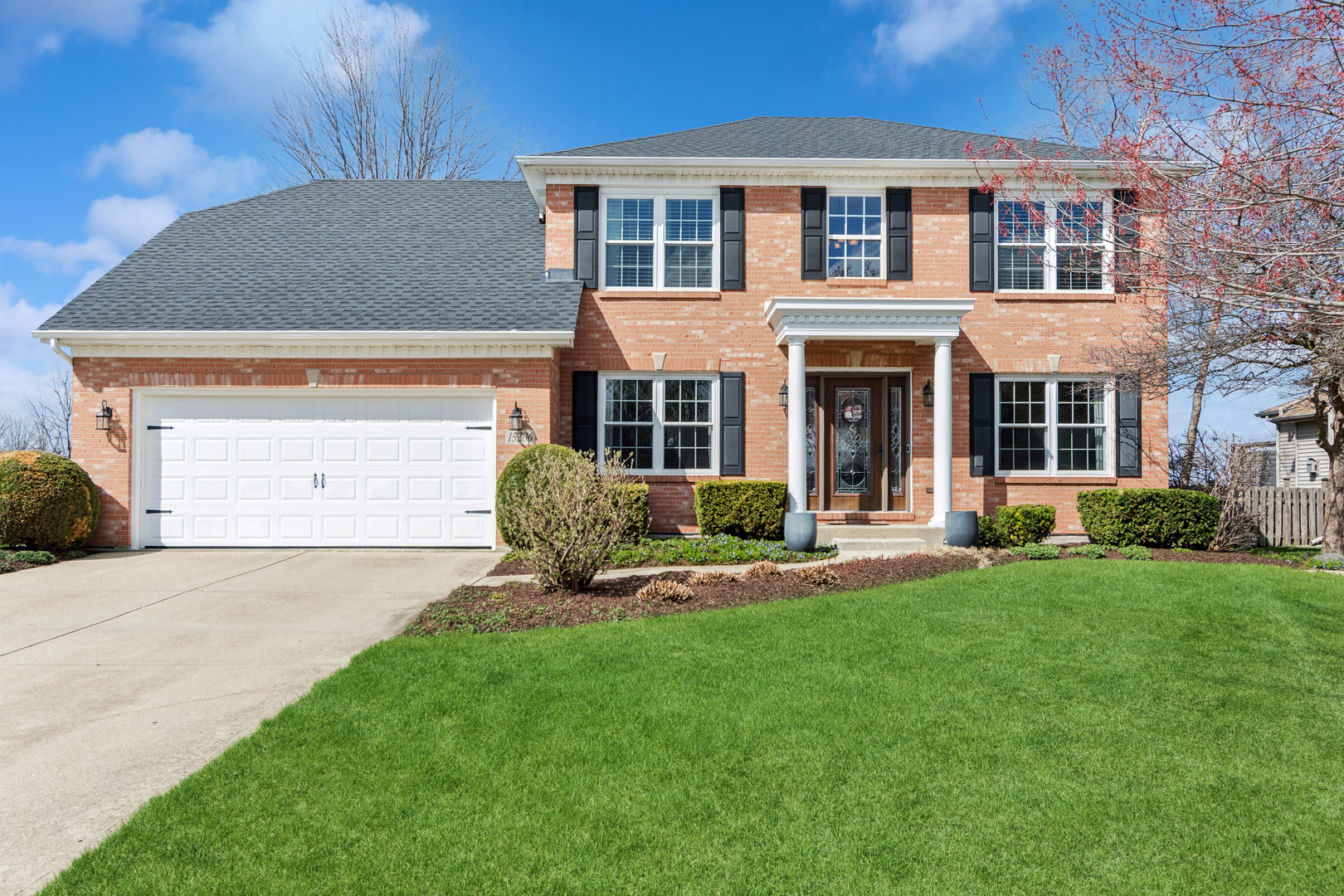 Photo of 15206 S Lincolnway Circle, Plainfield, IL 60544