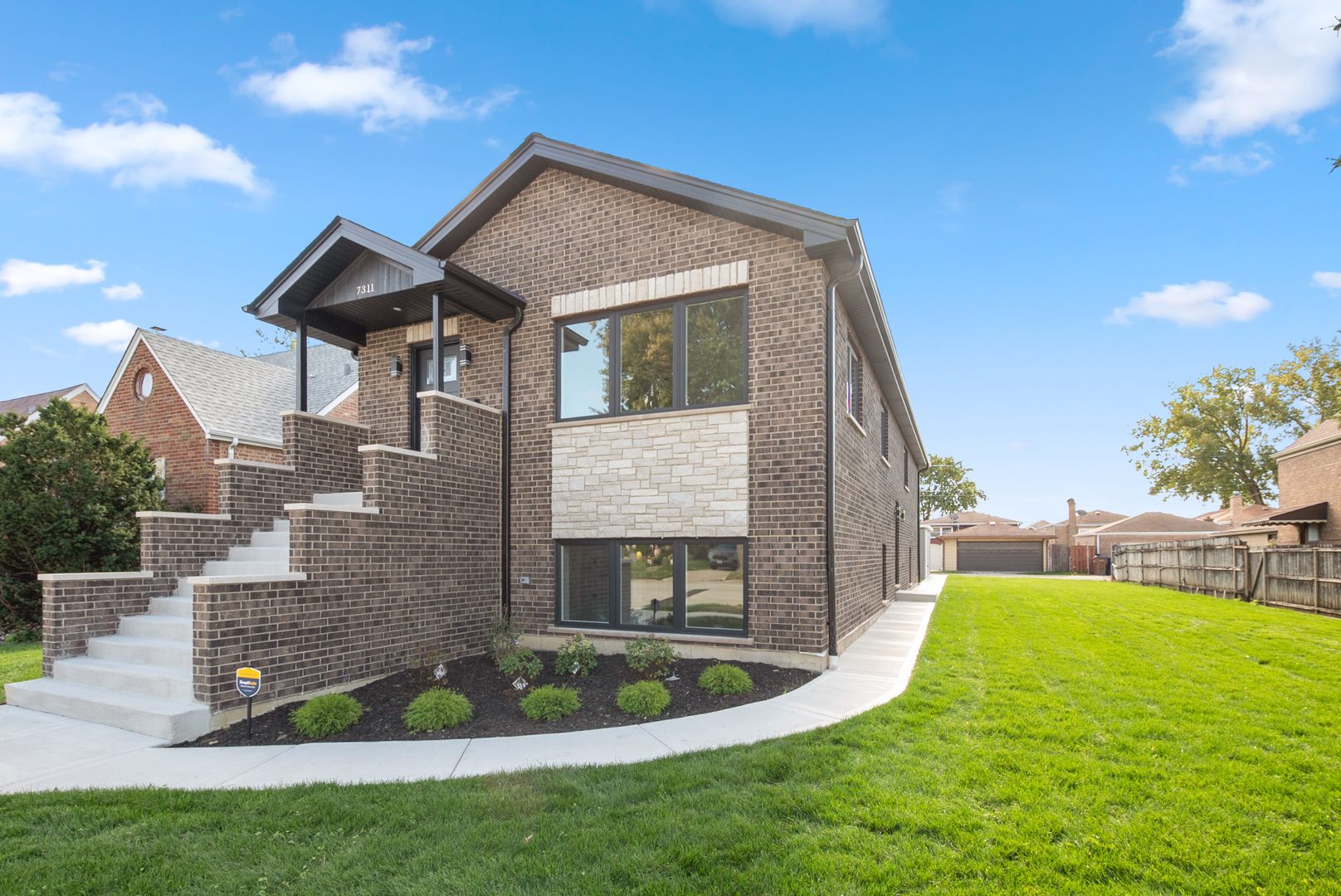 Photo of 7311 W 58th Street, Summit, IL 60501