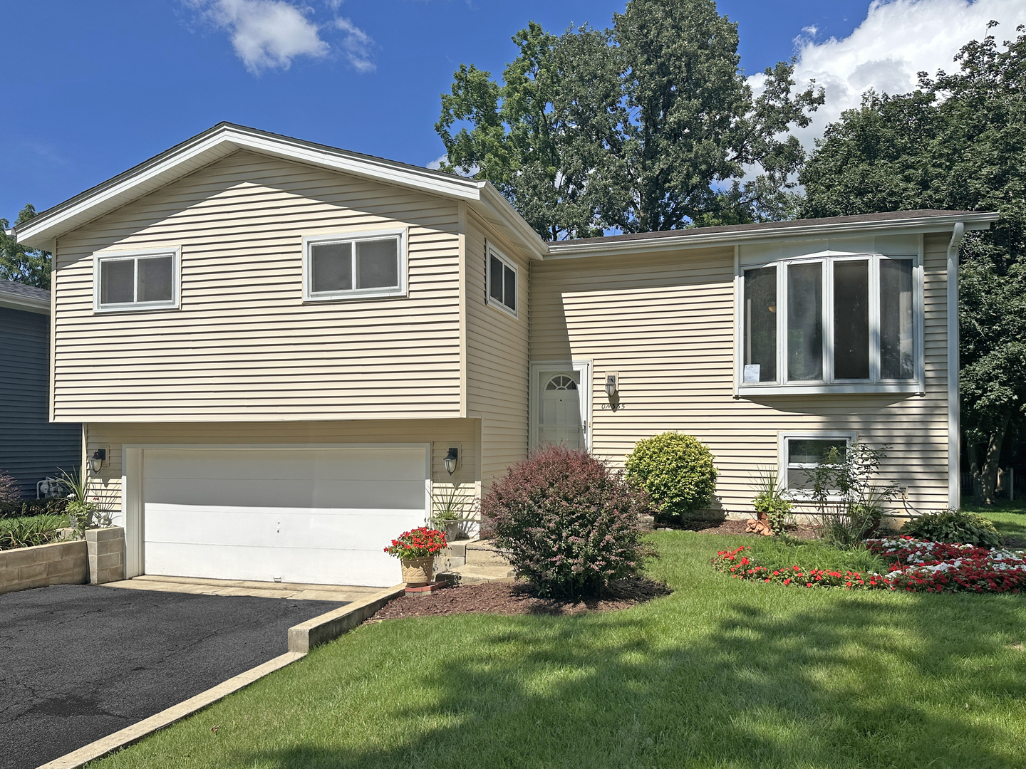 Photo of N335 Cottonwood Drive, Wheaton, IL 60187