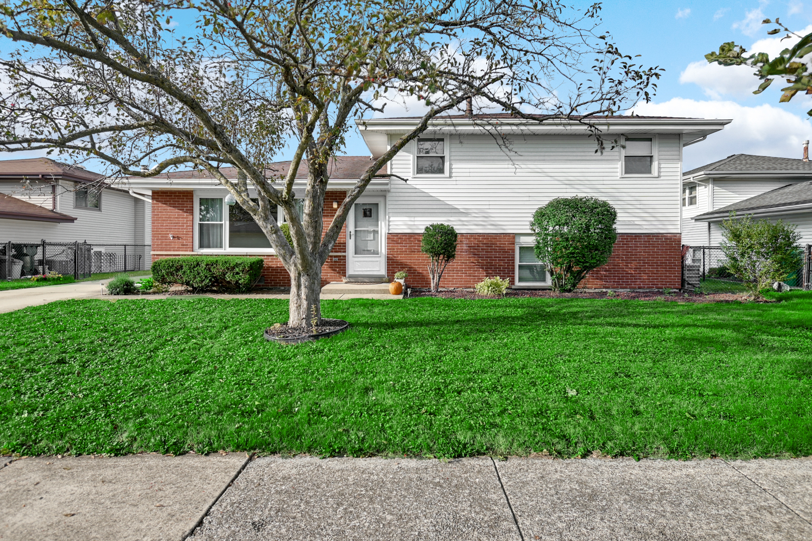 Photo of 6500 182nd Street, Tinley Park, IL 60477