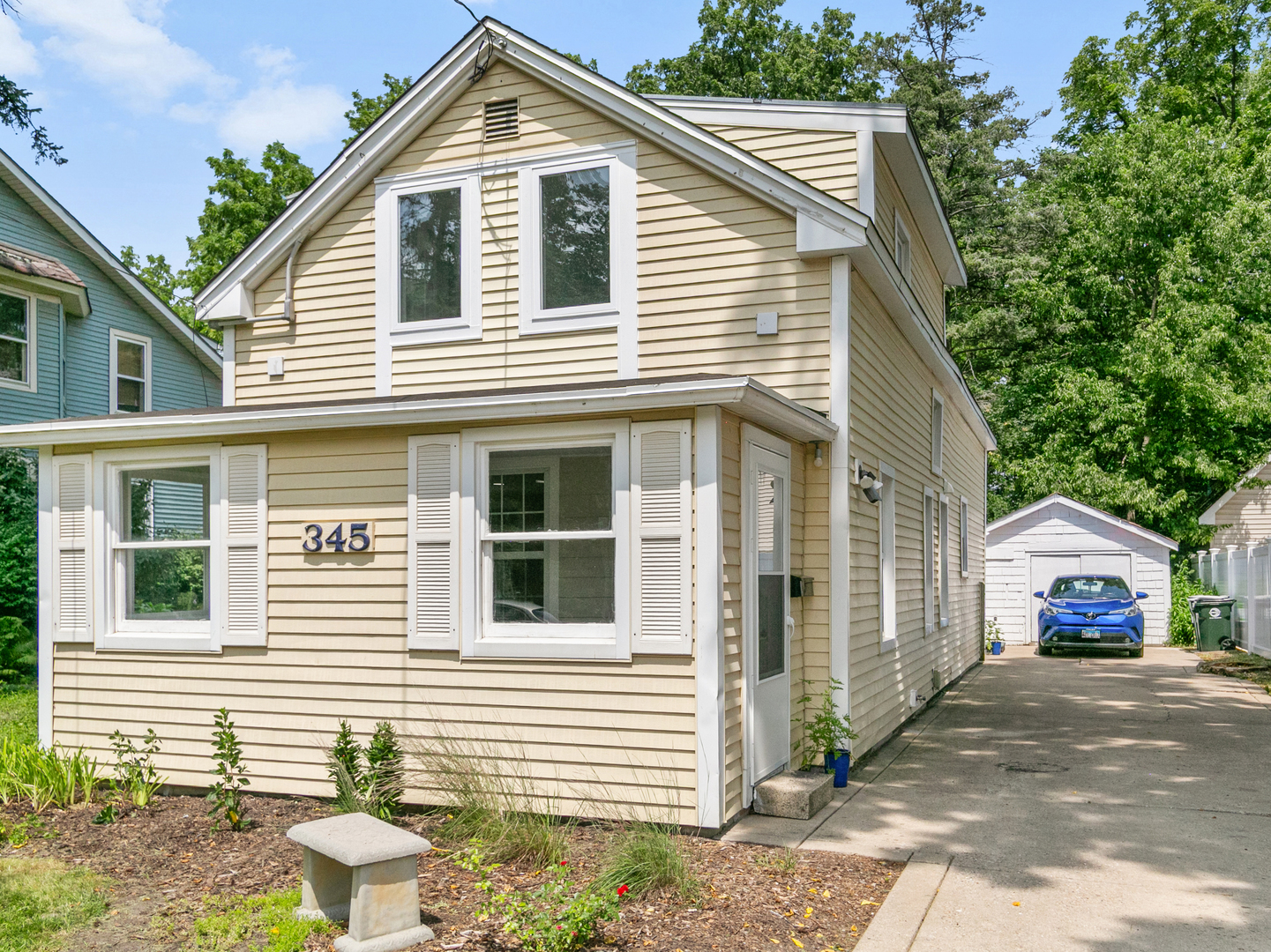 Photo of 345 Main Street, Batavia, IL 60510