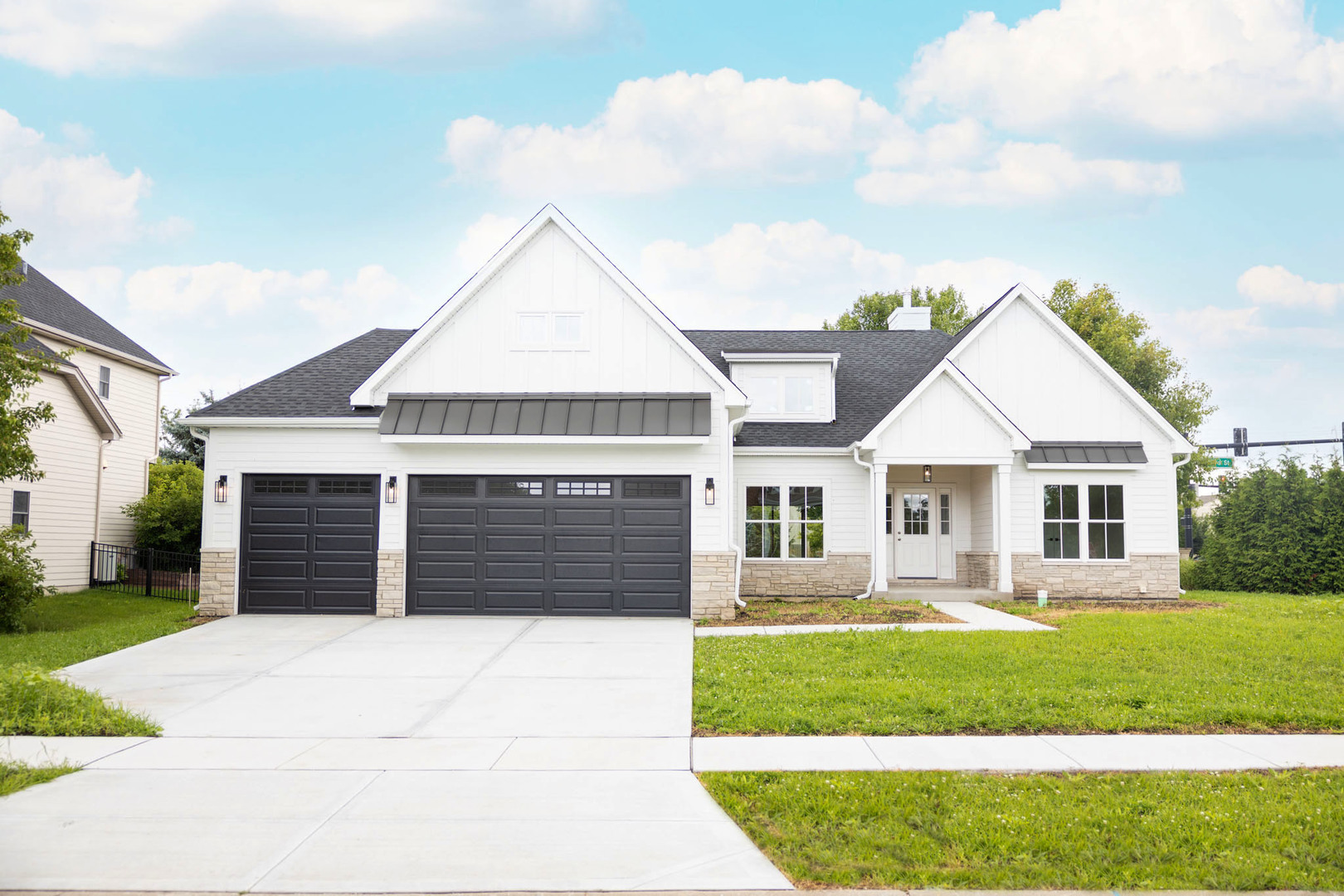 Photo of 25136 Thornberry Drive, Plainfield, IL 60544