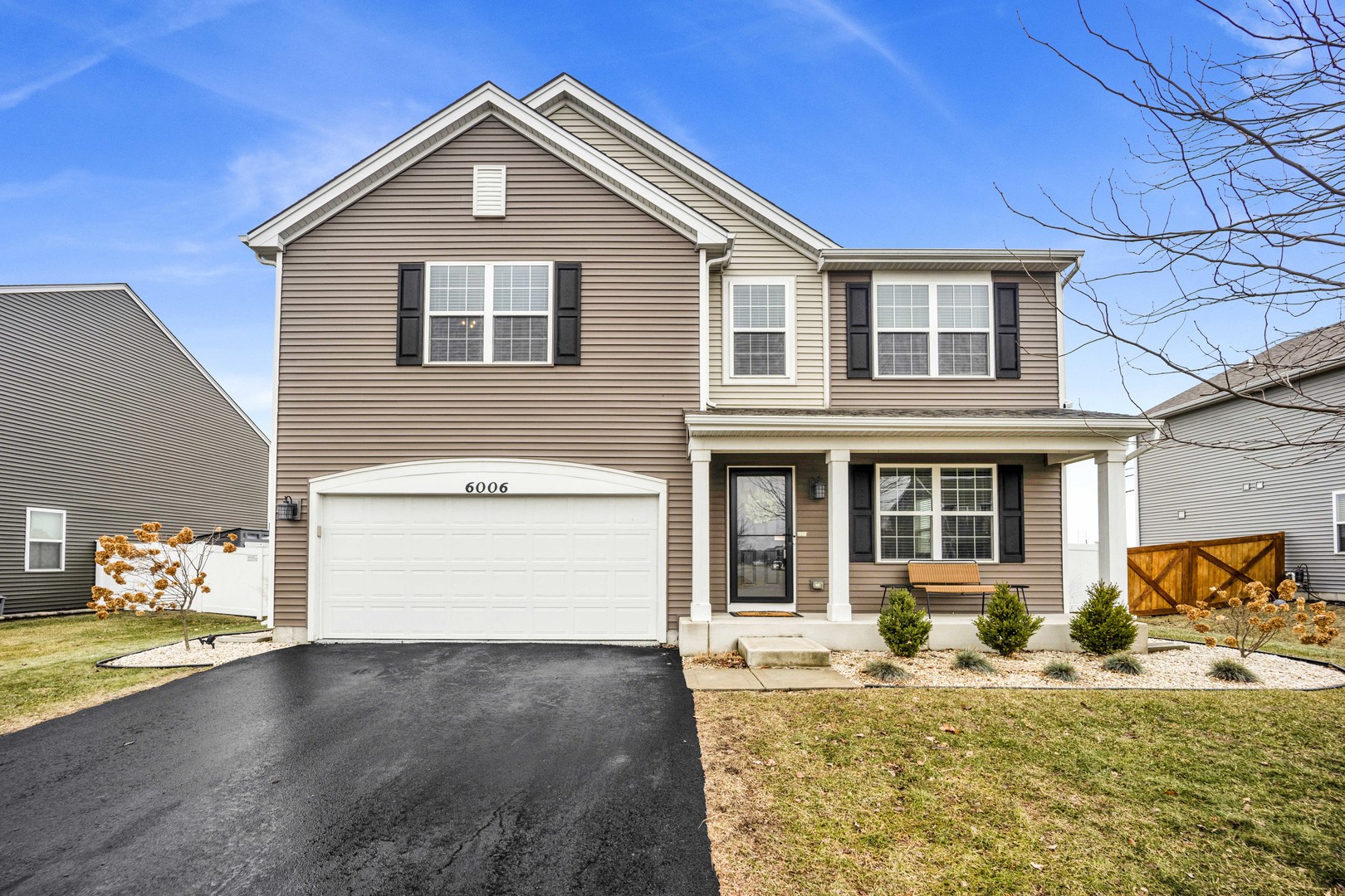 Photo of 6006 Winterhaven Drive, Joliet, IL 60431