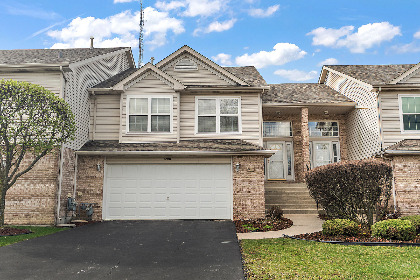 Photo of 6881 Geneva Drive, Tinley Park, IL 60477