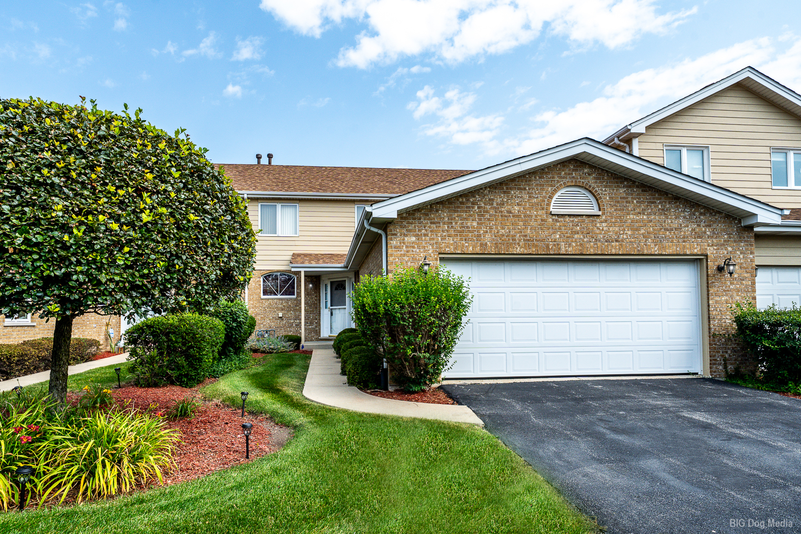 Photo of 8616 BANTRY Boulevard, Tinley Park, IL 60477