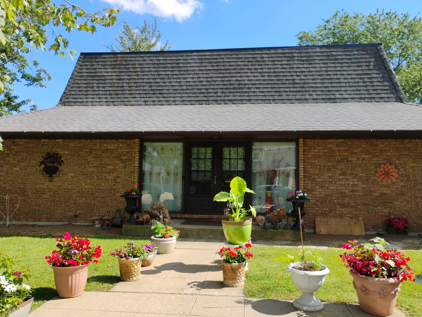 Photo of 2515 W Atlantic Avenue, Waukegan, IL 60085