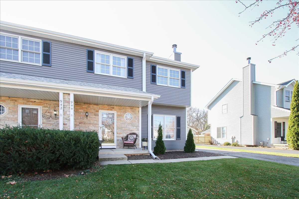 Photo of 944 1ST Street, Batavia, IL 60510