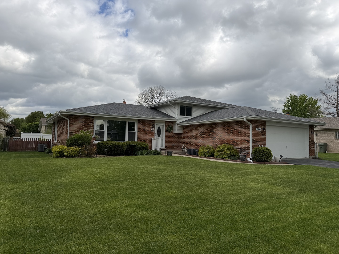 Photo of 8306 169th Street, Tinley Park, IL 60477