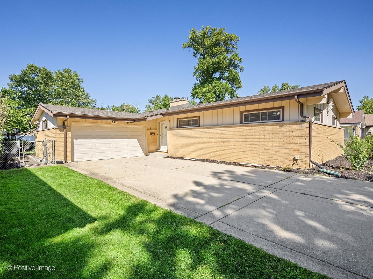 Photo of 842 S Euclid Avenue, Villa Park, IL 60181