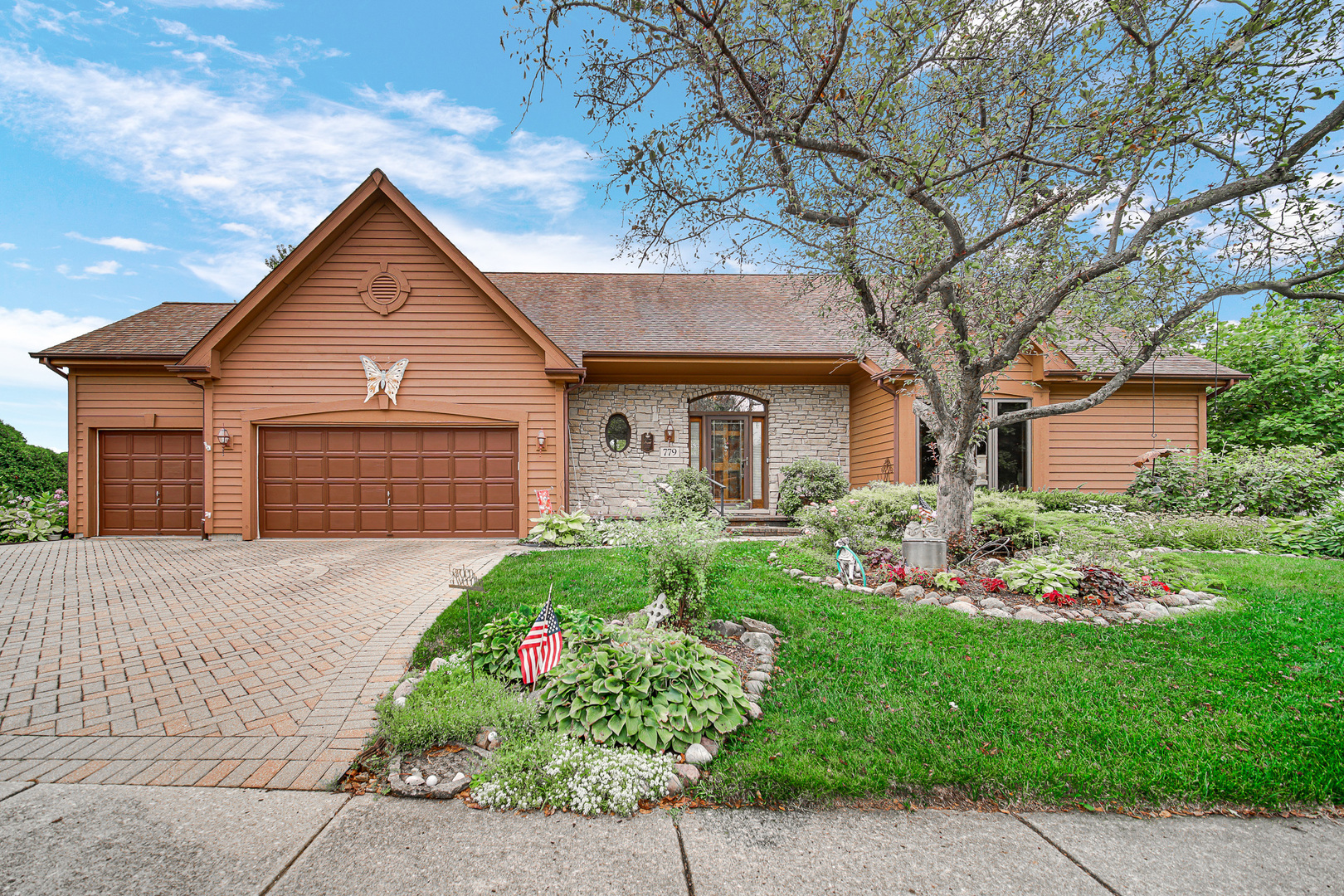 Photo of 779 Feather Sound Drive, Bolingbrook, IL 60440